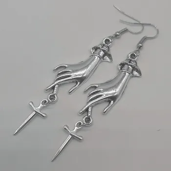 Нова класическа мода Таро обеци, мечове, ръчни обеци изявление готически средновековна вещица мистериозен женски подарък