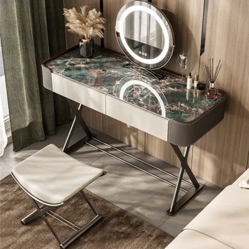 Нов луксозен рок скрин спалня модерен прост творчески онлайн знаменитост италиански малък дизайнер грим маса.